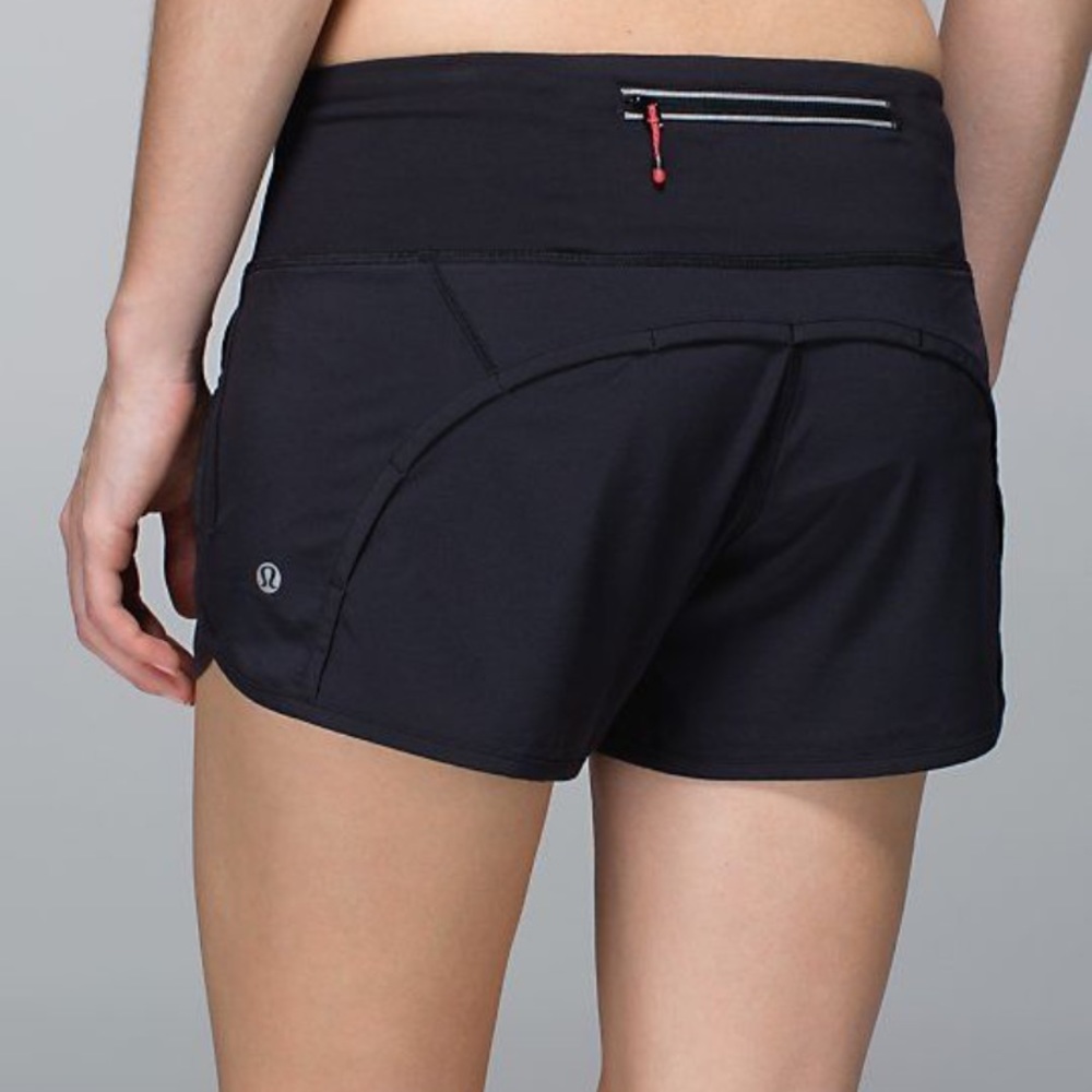 ✨Lululemon Run Times Shorts Block it Pocket✨